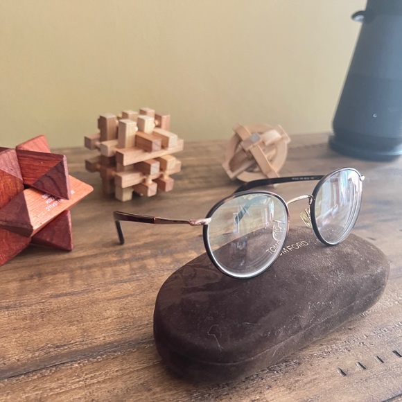Tom Ford Optical Eyewear TF 5332 color 056